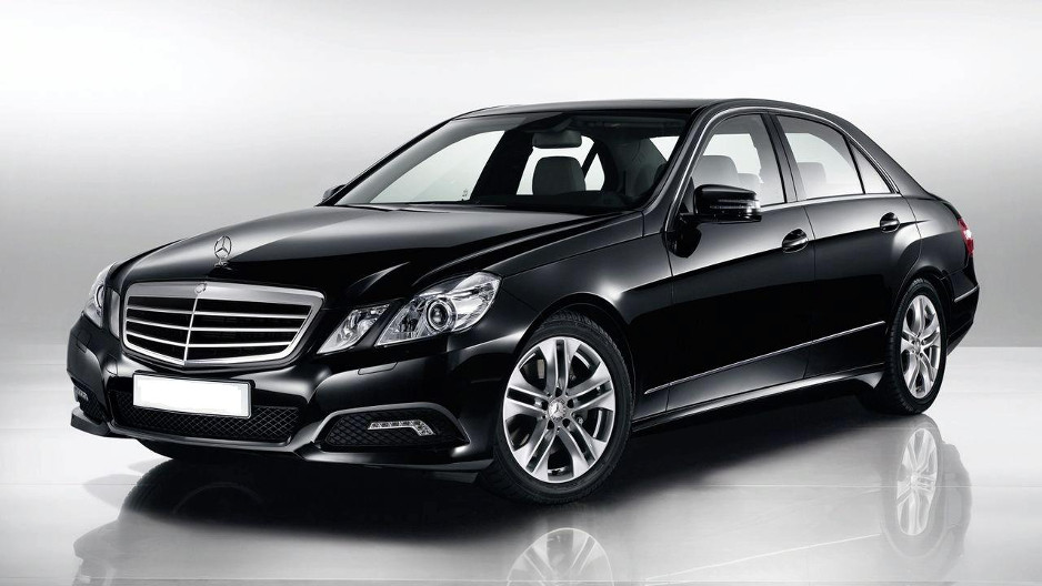 Mercedes Benz e-Class